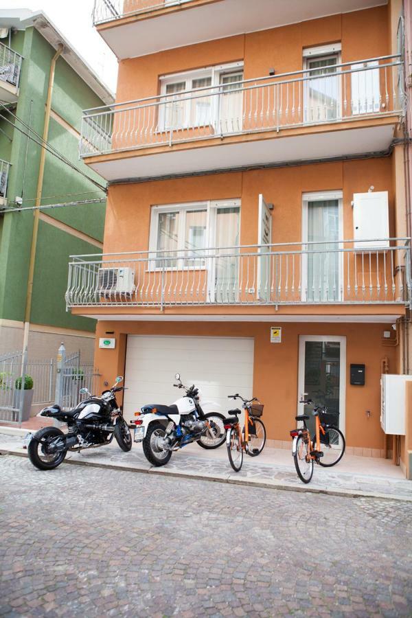Residence Torino Chioggia Exteriör bild